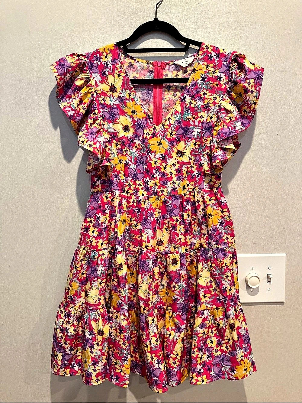 entro Floral Ruffle Sleeve Mini Dress Size Small